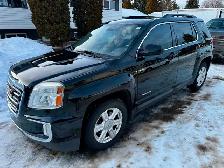 2017 GMC Terrain SLT 3.6L V6 AWD (Low kms)