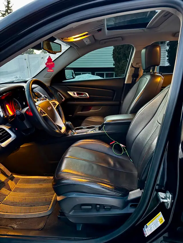 2017 GMC Terrain SLT 3.6L V6 AWD (Low kms) - Photo 3