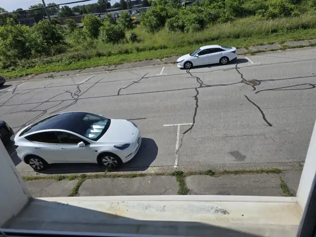 Furnished Bedroom for Rent – Fort Erie (near Lakeshore Area) - Photo 9