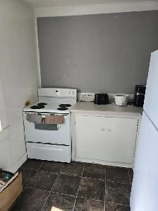 Furnished Bedroom for Rent – Fort Erie (near Lakeshore Area) - Photo 17