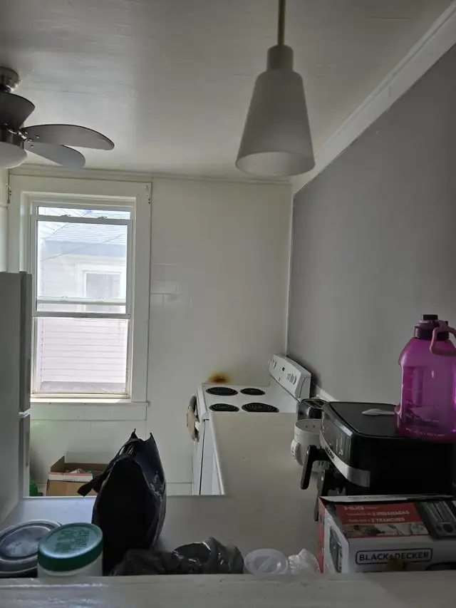 Furnished Bedroom for Rent – Fort Erie (near Lakeshore Area) - Photo 18