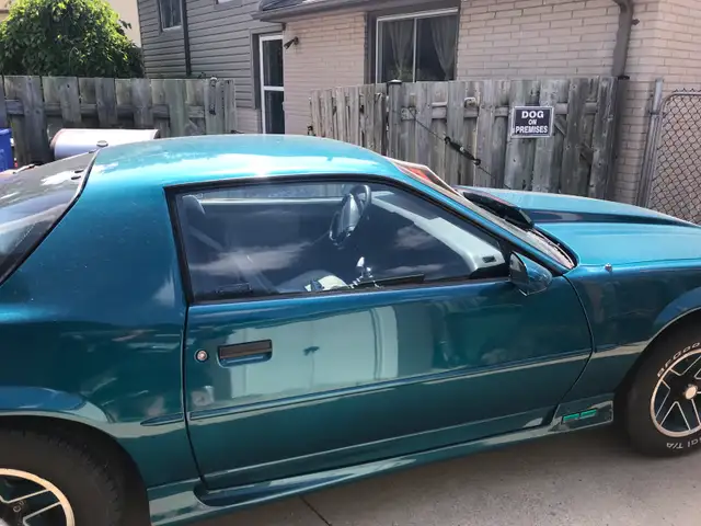 91 Camaro RS for sale needs some work - Photo 7
