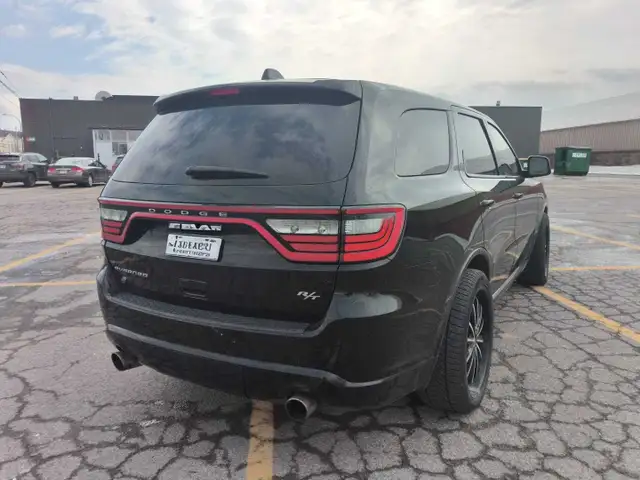Dodge Durango RT - Photo 3