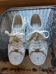 Chaussures Michael Kors pour femme grandeur 6.5M