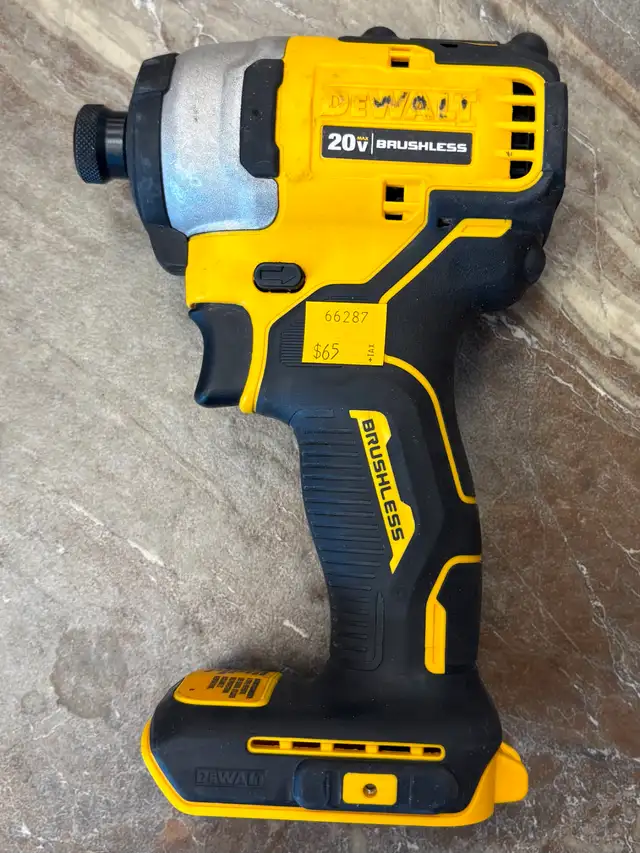 Dewalt 1/4' (6mm) Cordless Impact Driver (Model: DCF809 ) - Photo 2