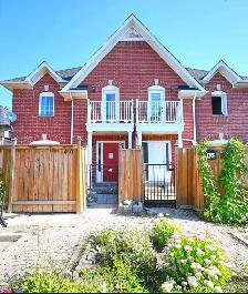 Master Bedroom for Rent Brampton