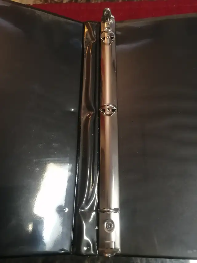 Leather binder - Photo 2