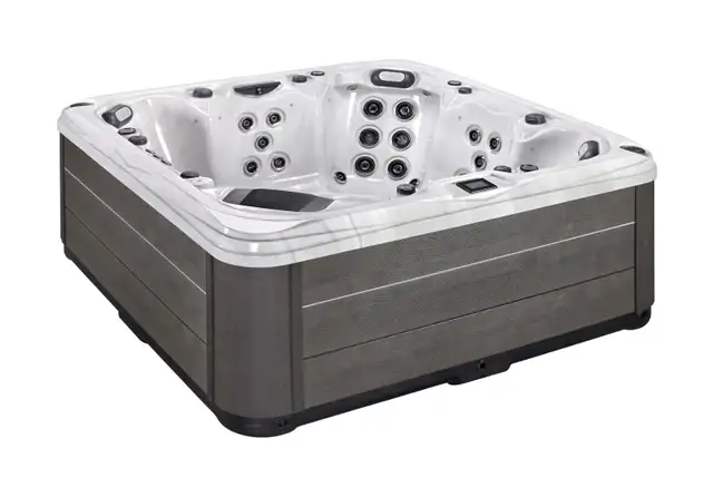 8 MAN HOT TUB FULLY LOADED FOR FAIR HONEST PRICING - Photo 2
