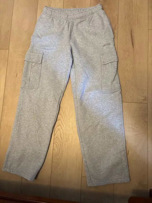 New Arizia cargo sweatpants
