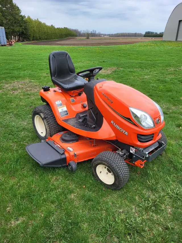 Kubota GR2120 mower - Photo 2