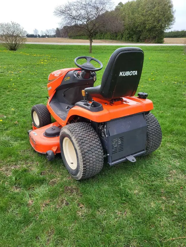 Kubota GR2120 mower - Photo 4