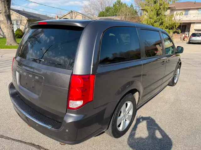 2015 Dodge Grand Caravan Sto n Go Certified $5000 No Rust - Photo 4