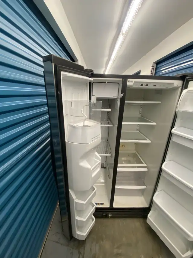 KENMORE STAINLESS STEEL FRIDGE - Photo 9