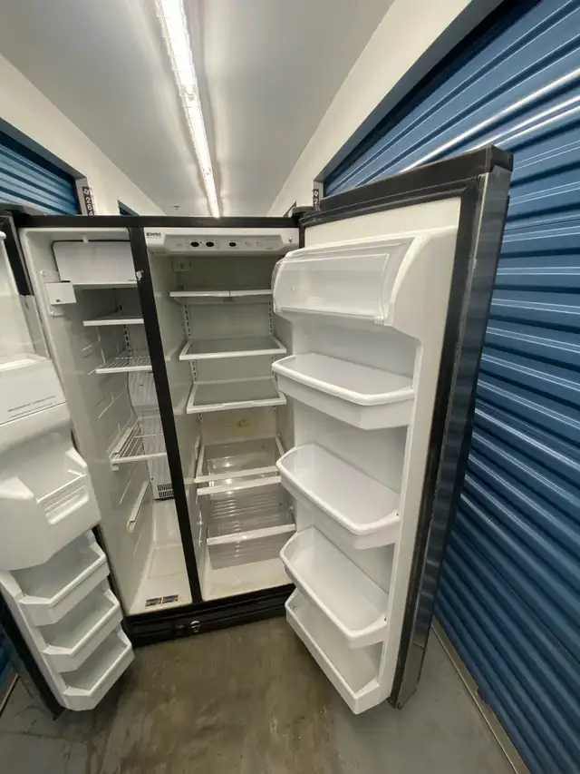 KENMORE STAINLESS STEEL FRIDGE - Photo 10