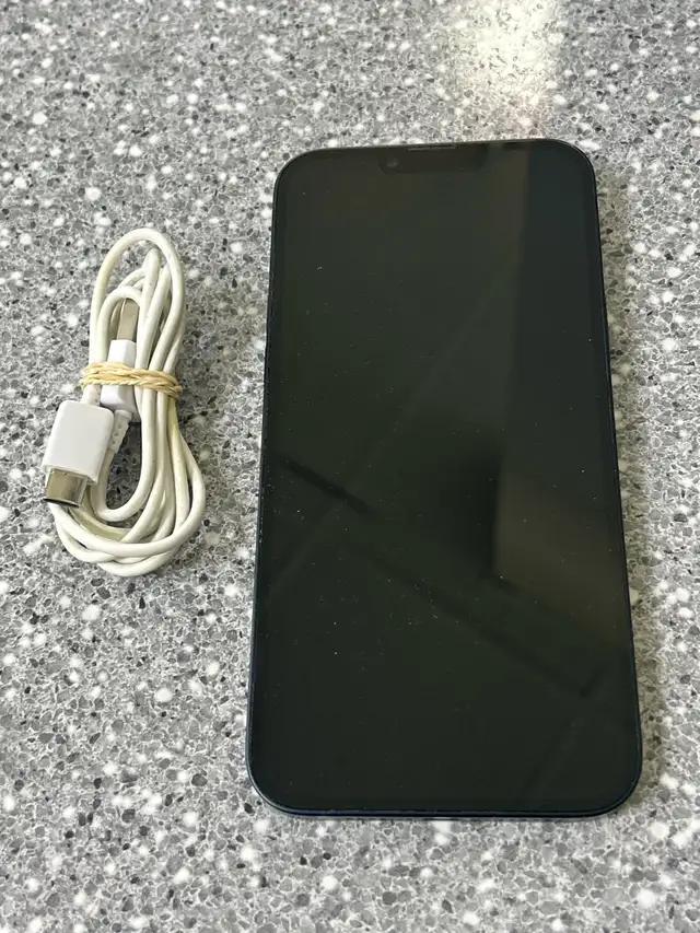 IPhone 14 Plus 92% battery health 128gb navy blue - Photo 4