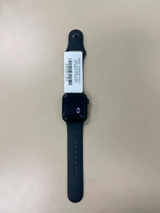 Apple Watch SE starlight