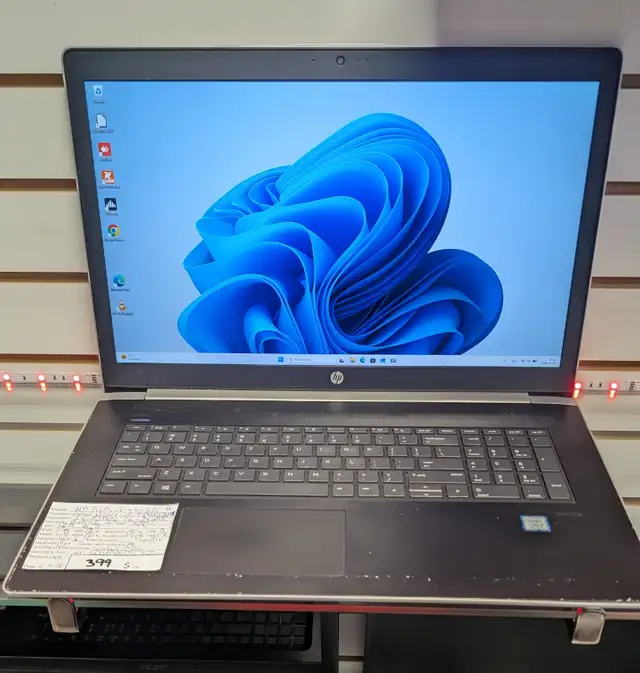 HP ProBook 470 G5 17.3' | i5 8e Gen | 16GB RAM | SSD 128Go HDD
