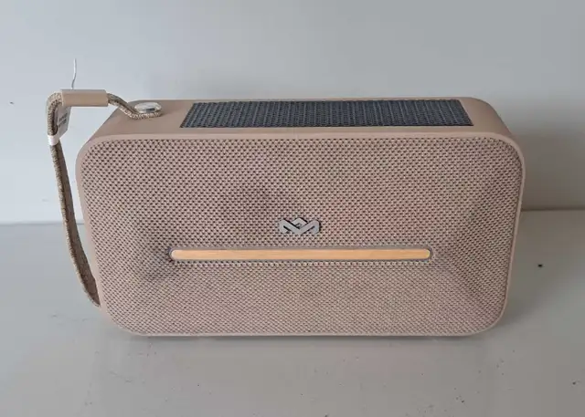 Marley Rise Up Solar Bluetooth Speaker (31648295)