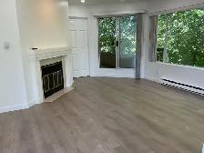Luxury Living in Richmond: Recently Refreshed 2 Bed, 2 Bath - Photo 2