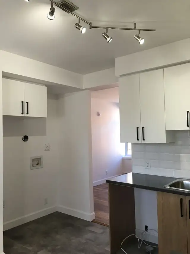 MAGNIFIQUE  PRÈS DU CENTRE-VILLE JUILLET - Photo 3