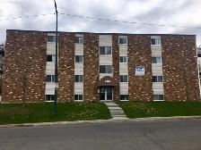 Beau Grand 3 1/2, Rue Des Tours Charlesbourg Clé en main