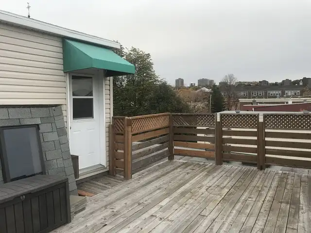 Magnifique Superbe 3 1/2 rue St-Bernard terrasse sur le toit ! - Photo 12