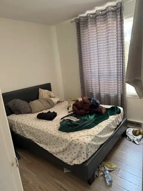 Beau et très grand 5 1/2, Limoilou secteur Bardy JUILLET - Photo 5