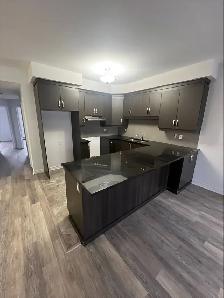 Joli condo 2 chambres - Boulevard des Grives - Photo 2