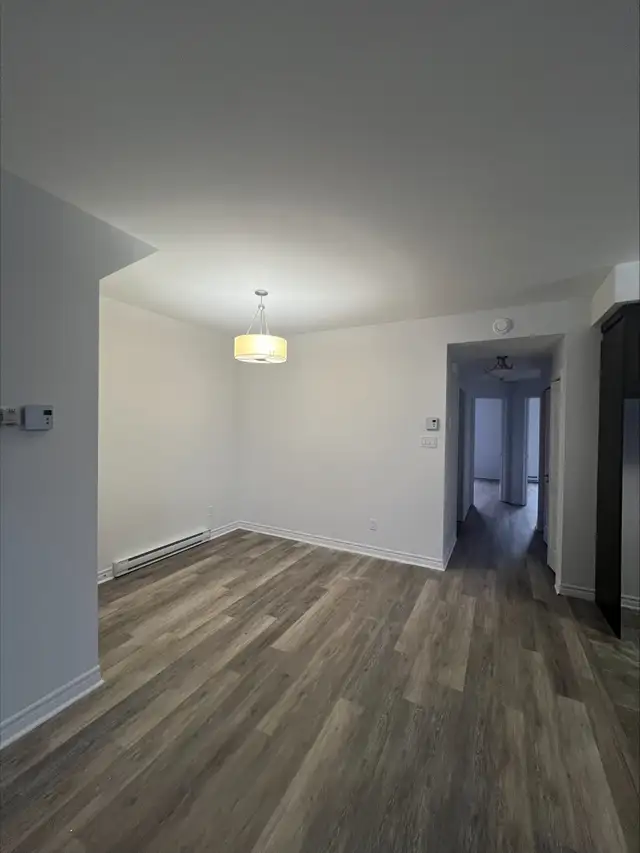 Joli condo 2 chambres - Boulevard des Grives - Photo 10