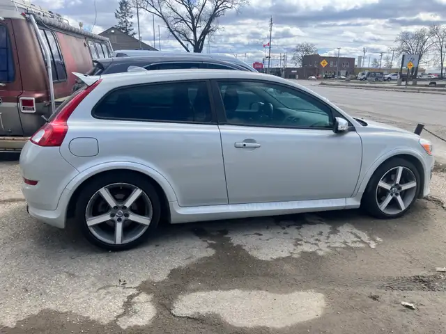 2012 Volvo C30 T5 Premiere plus ~ SAFETIED
