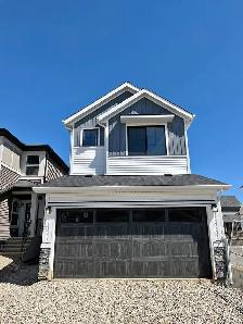 Beautiful 4 Bedroom 3 Washroom House For Rent