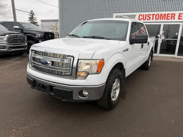 2014 Ford F-150 XLT 4X4 / 82,281 KM ! ONE OWNER NO ACCIDENTS !