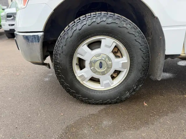 2014 Ford F-150 XLT 4X4 / 82,281 KM ! ONE OWNER NO ACCIDENTS ! - Photo 17