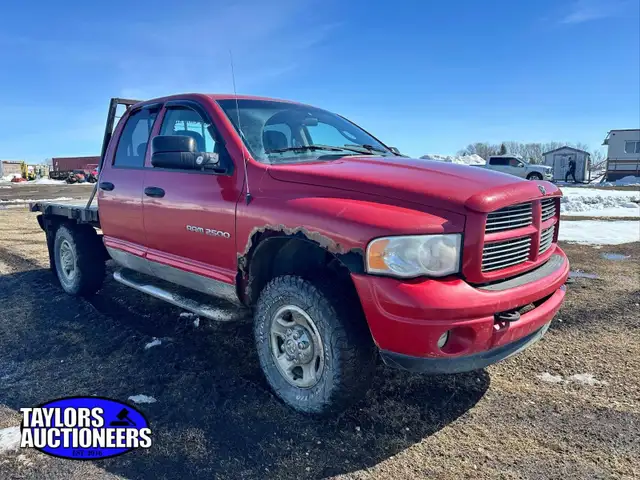 2004 Dodge 2500 Flatdeck Cummins Up For Online Auction! - Photo 2