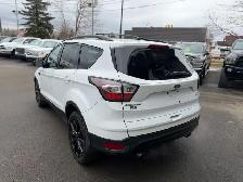 2018 Ford Escape SE AWD / LOW KILOMETRES / TWO-TONE INTERIOR - Photo 3