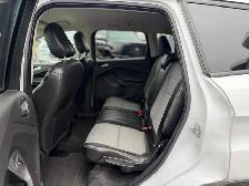2018 Ford Escape SE AWD / LOW KILOMETRES / TWO-TONE INTERIOR - Photo 13