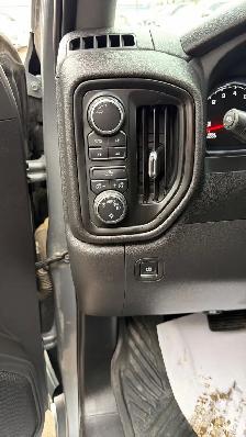 2023 Chevrolet Silverado 1500 CUSTOM TRAIL BOSS 4X4 - Photo 16
