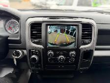 2019 Ram 1500 Classic CREWCAB 5.7L 4X4 /ONE OWNER NO ACCIDENTS - Photo 16