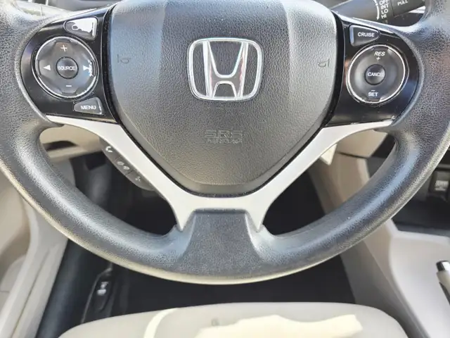 2013 Honda Civic Automatic Heated Seats Bluetooth Cruise Control - Photo 16