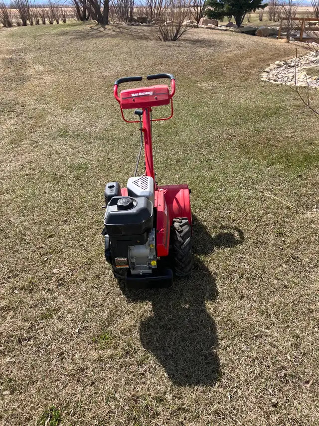 REAR TINE SELF  PROPELLED ROTOTILLER - Photo 3