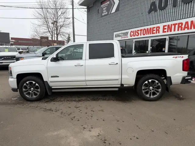 2016 Chevrolet Silverado 1500 HIGH COUNTRY/ 1 OWNER NO ACCIDENTS - Photo 2