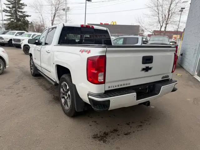 2016 Chevrolet Silverado 1500 HIGH COUNTRY/ 1 OWNER NO ACCIDENTS - Photo 3
