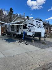 2013 Puma 23FB Holiday Trailer in excellent condition for sale