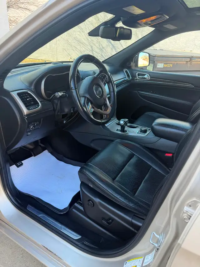 Jeep Grande Cherokee Overland EcoDiesel - Photo 6