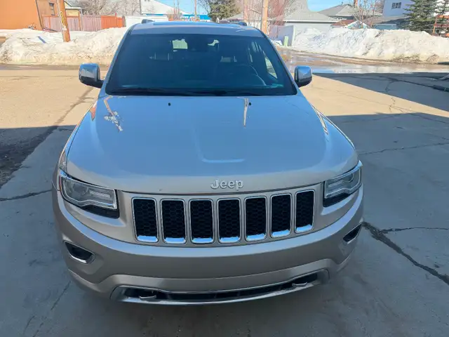 Jeep Grande Cherokee Overland EcoDiesel - Photo 10