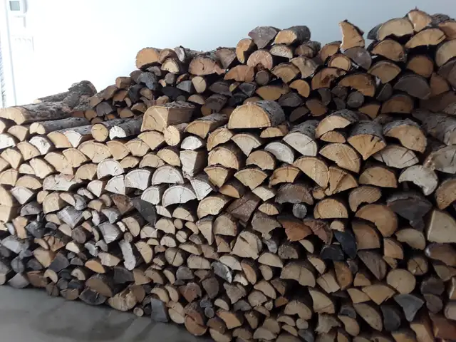 Transcona Spruce Firewood for sale