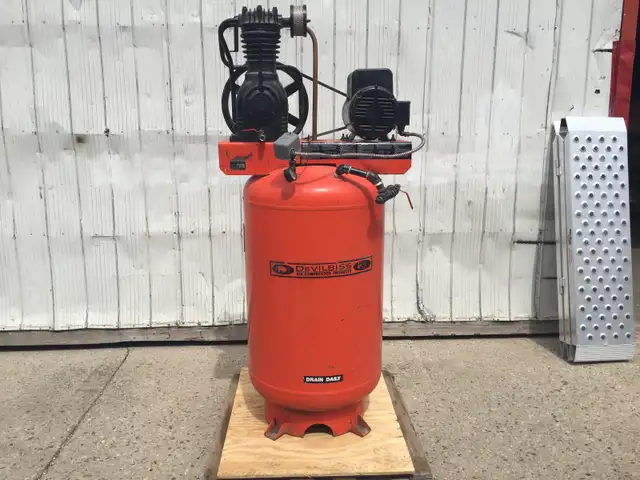 DEVILBISS AIR COMPRESSOR