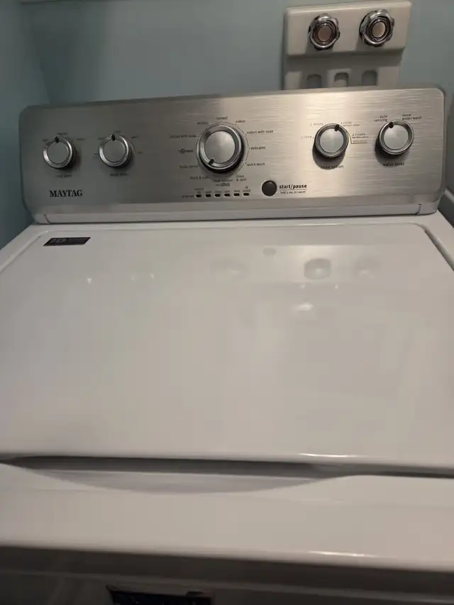Laveuse Maytag de 5 ans, $200.00 - Photo 2