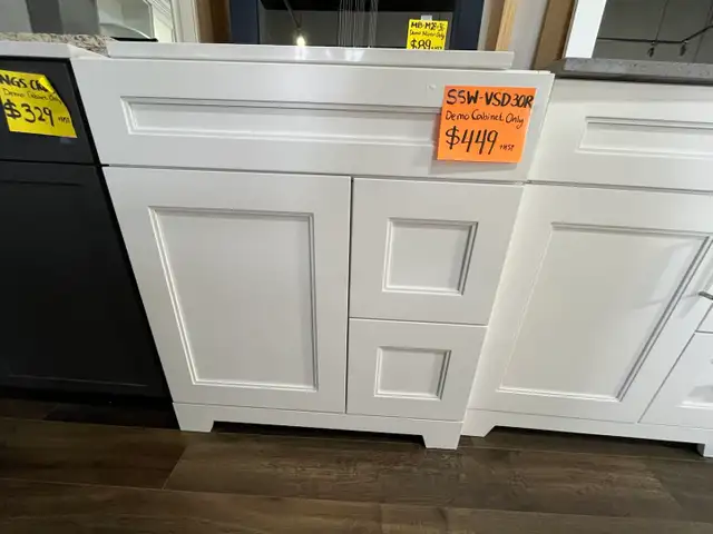30" Bathroom Vanity Cabinet / 31" Countertop Floor Demos on Sale - Photo 3