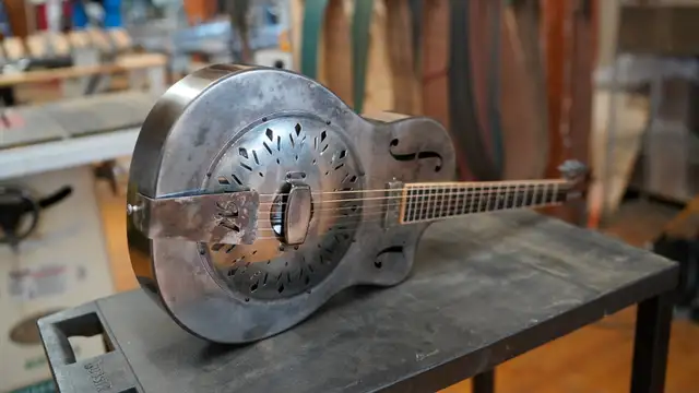 Mule Resonator Guitar w/ Pick-up